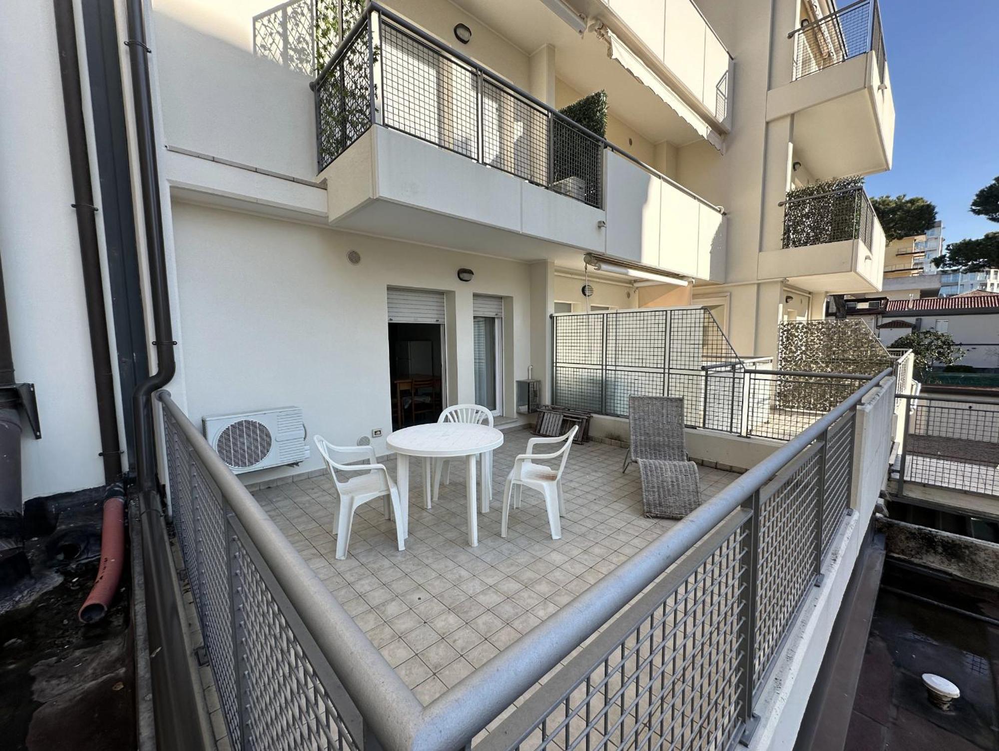 Apartment Airone Mare-santa Barbara-garage,60m Dal Mare *